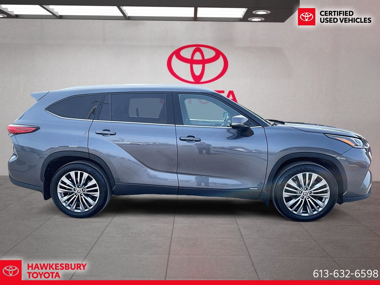 2023 Toyota Highlander Hybrid - Image 26