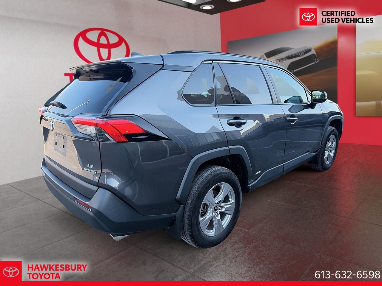 2023 Toyota RAV4 Hybrid - Image 5