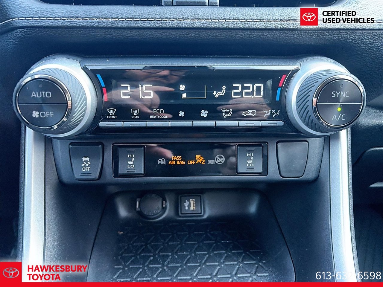 2023 Toyota RAV4 Hybrid - Image 20