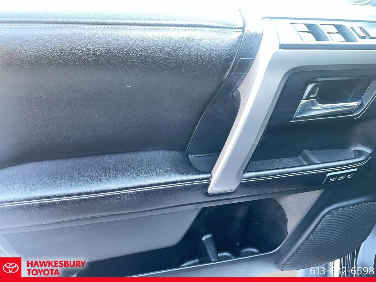 2015 Toyota 4Runner - Image 18