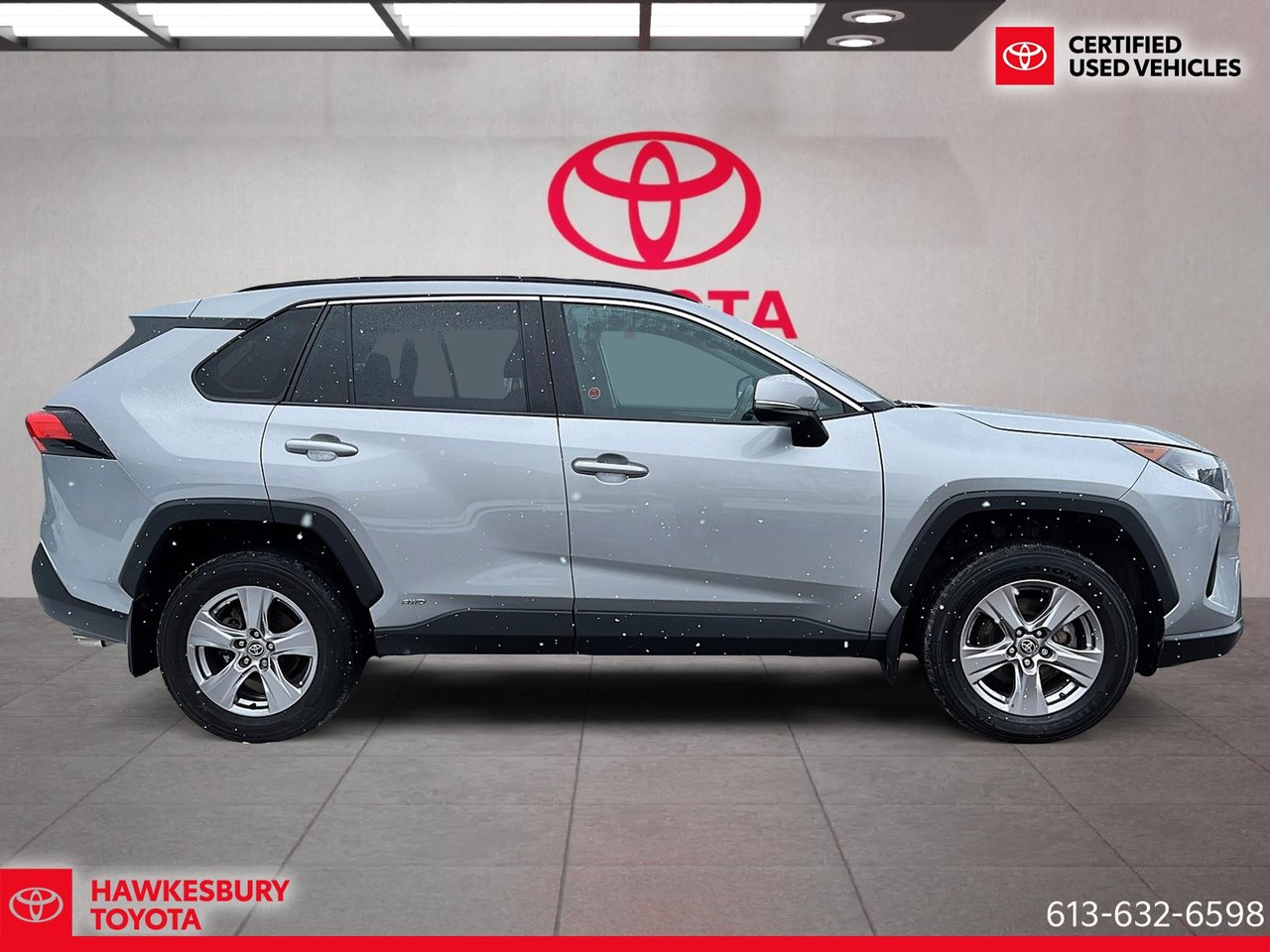 2022 Toyota RAV4 Hybrid - Image 26