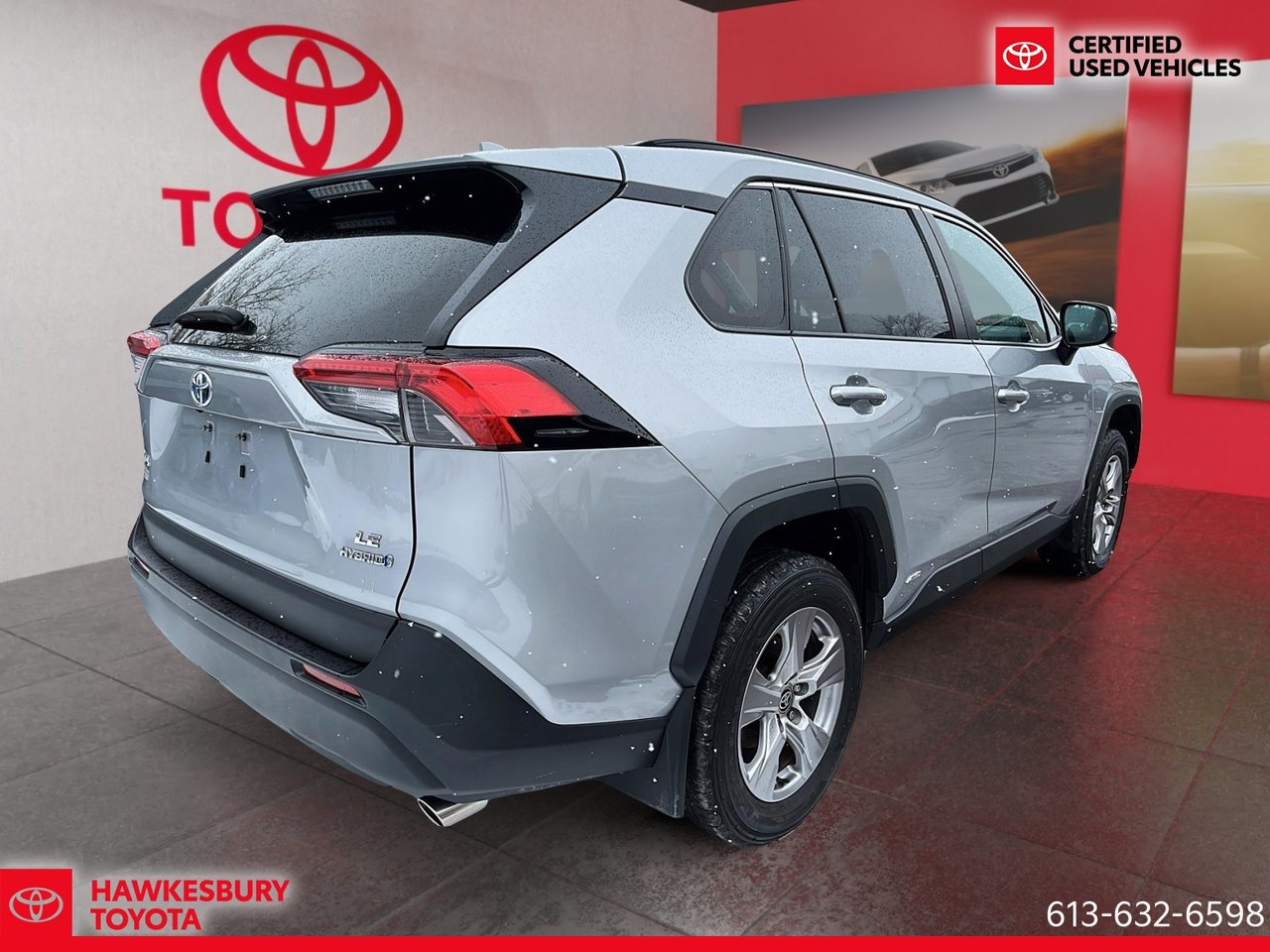 2022 Toyota RAV4 Hybrid - Image 27