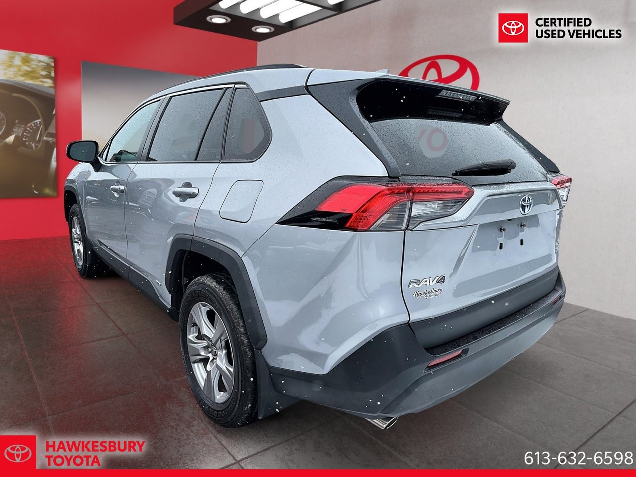 2022 Toyota RAV4 Hybrid - Image 29