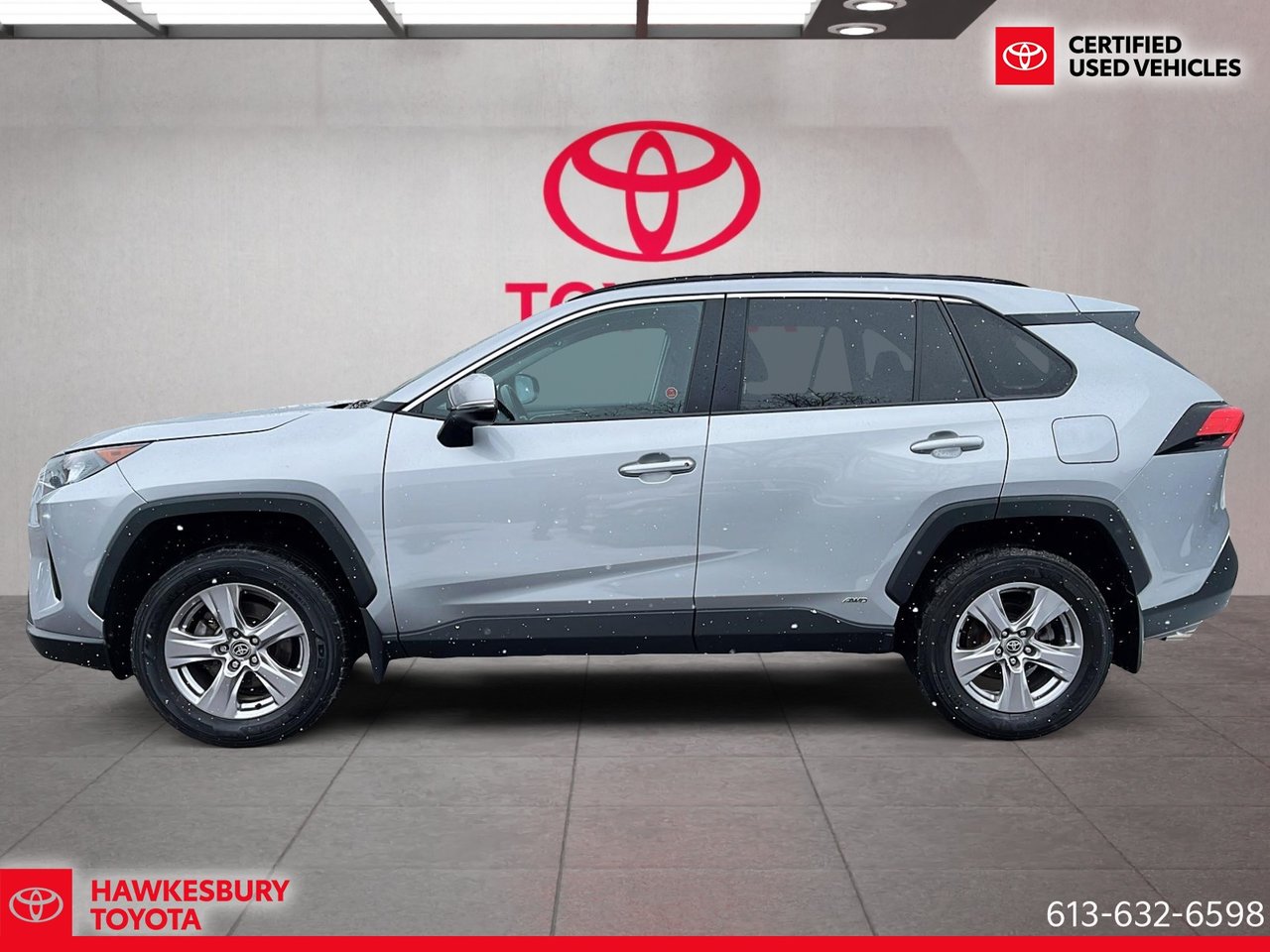 2022 Toyota RAV4 Hybrid - Image 30
