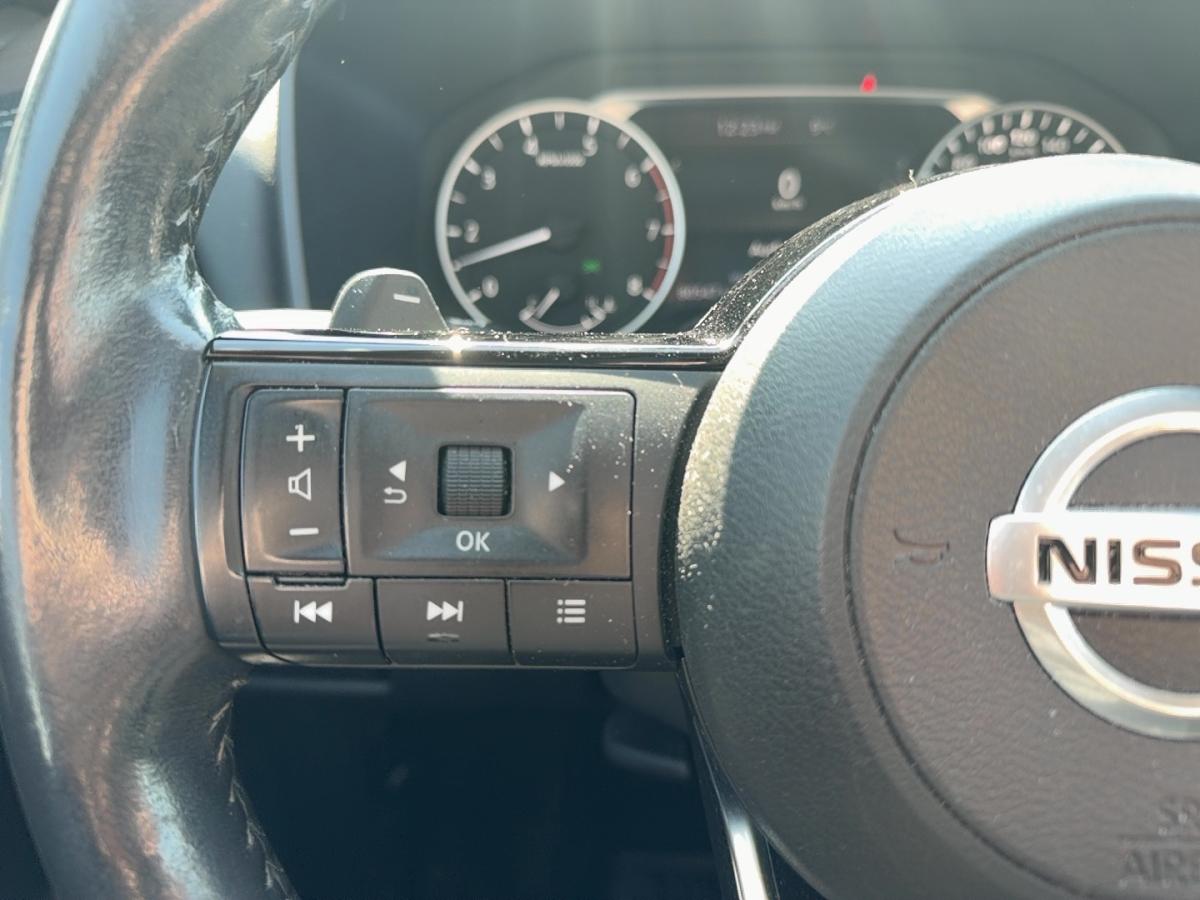 2021 Nissan Rogue - Image 16