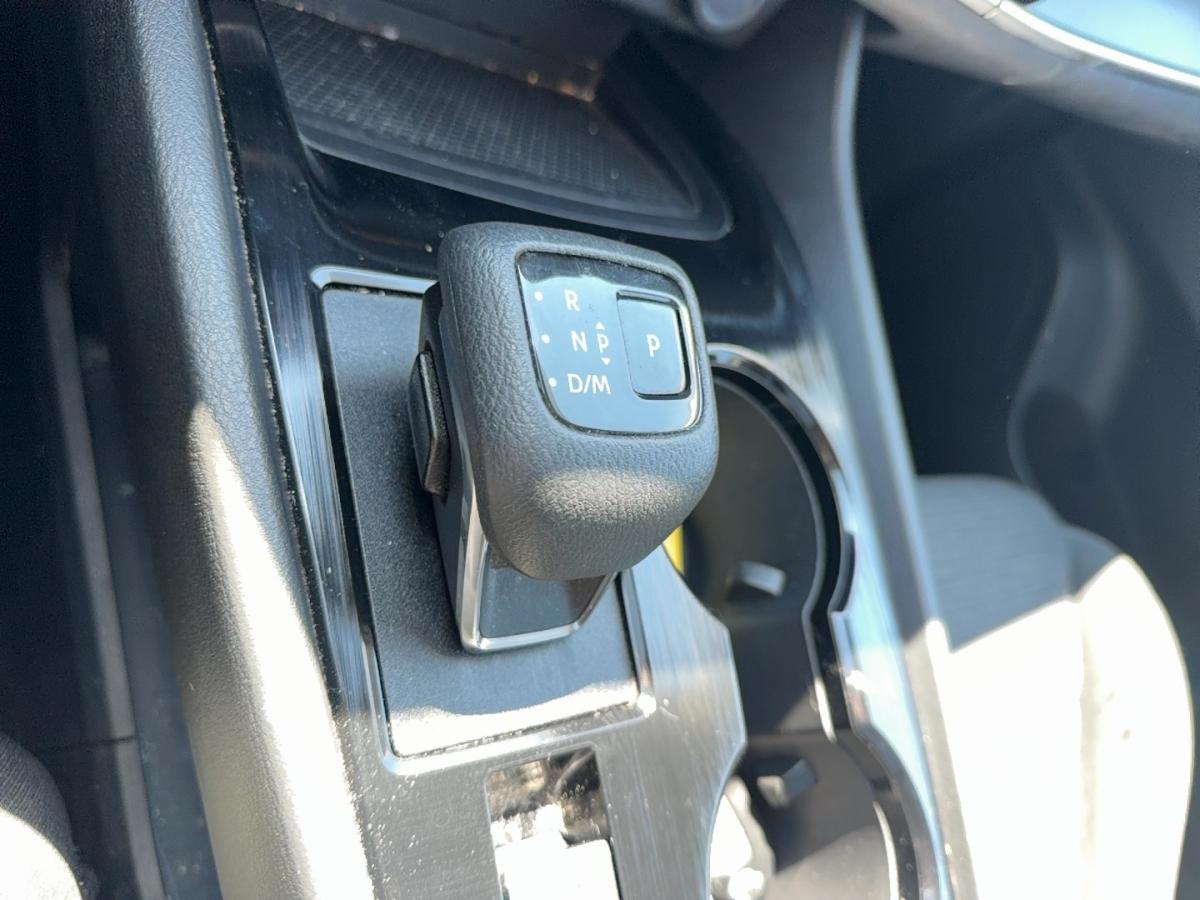 2021 Nissan Rogue - Image 23