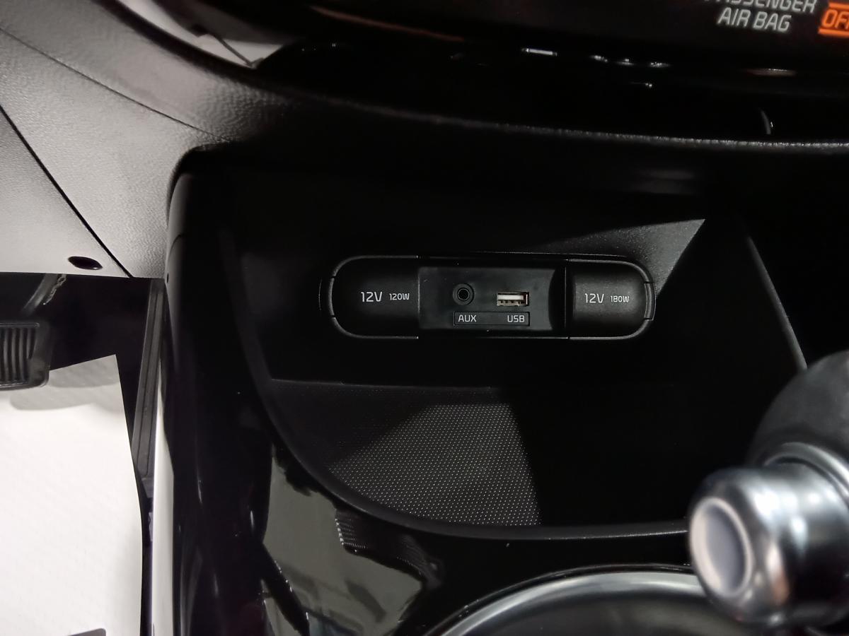 2019 Kia Soul - Image 29