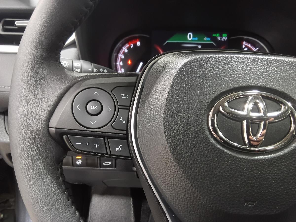 2023 Toyota RAV4 - Image 38