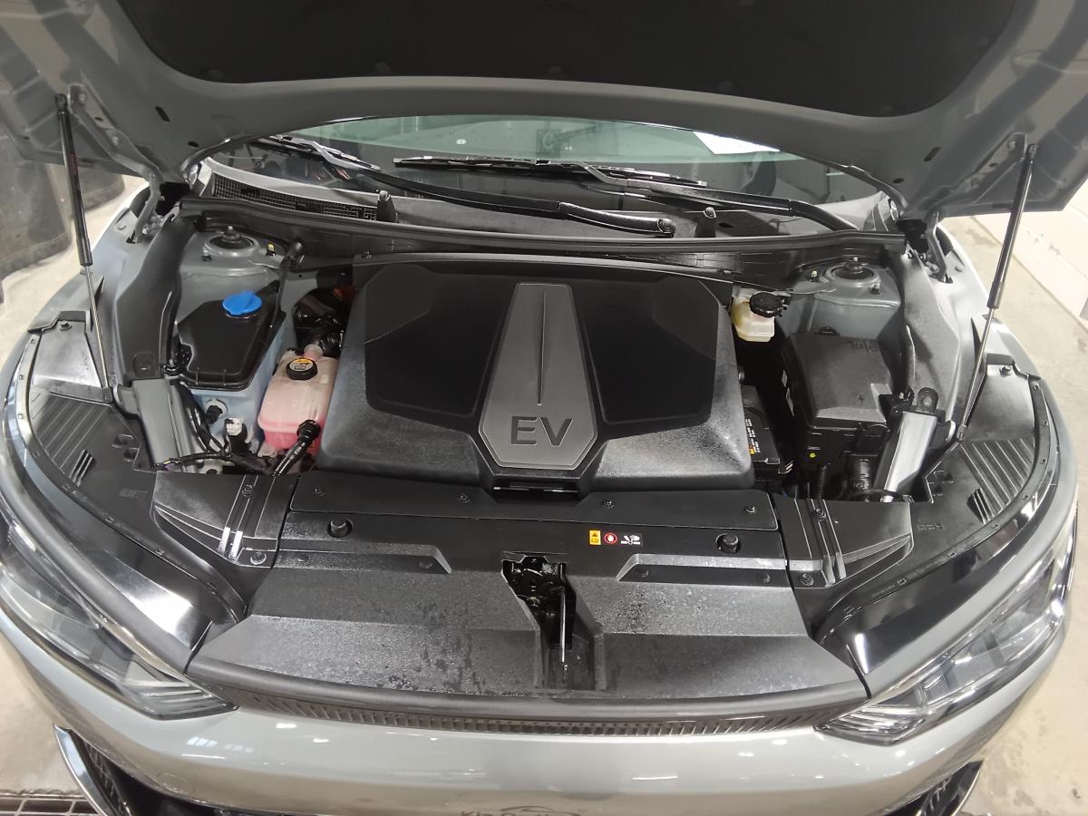 2024 Kia EV6 - Image 7