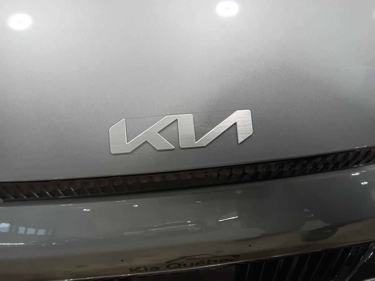 2024 Kia EV6 - Image 11