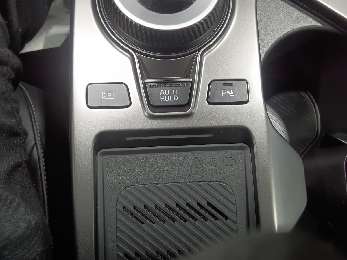 2024 Kia EV6 - Image 30