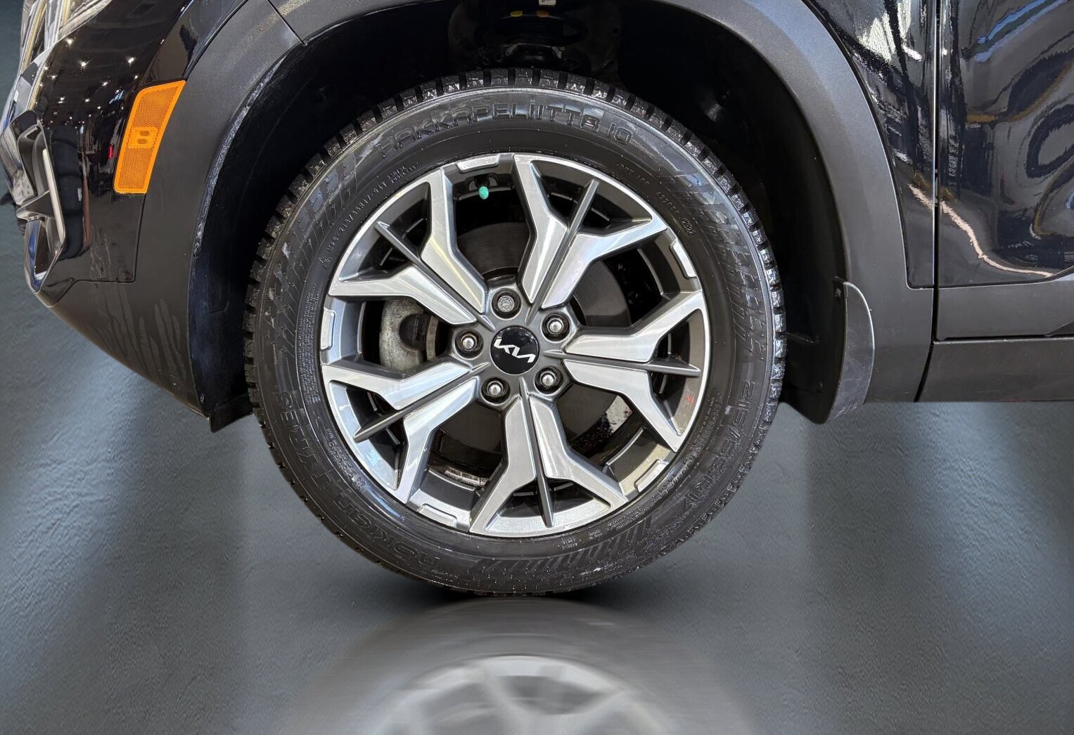 2023 Kia Seltos - Image 5