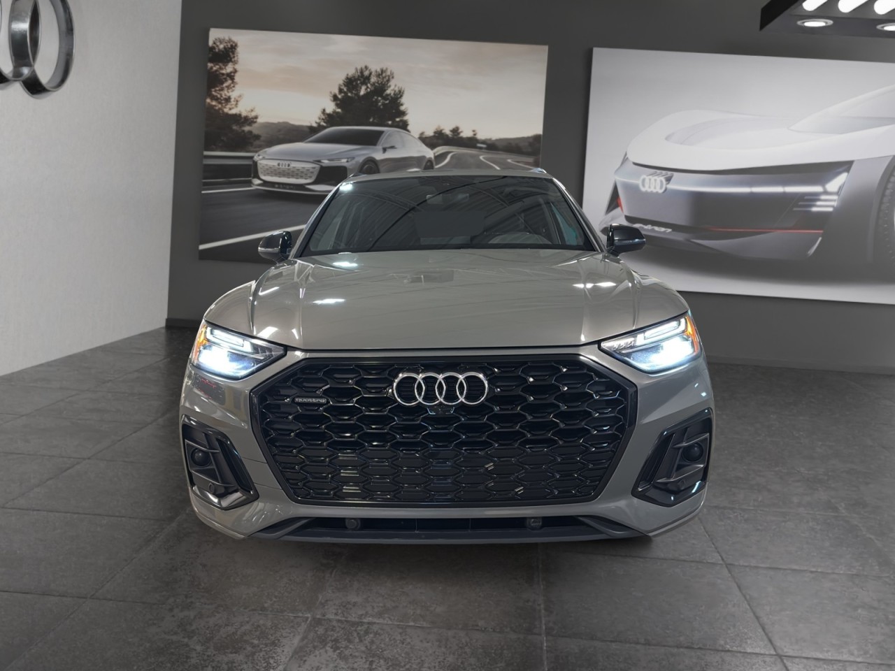 2023 Audi Q5 Sportback - Image 2