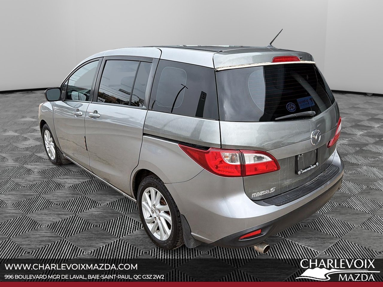 2012 Mazda Mazda5 - Image 4