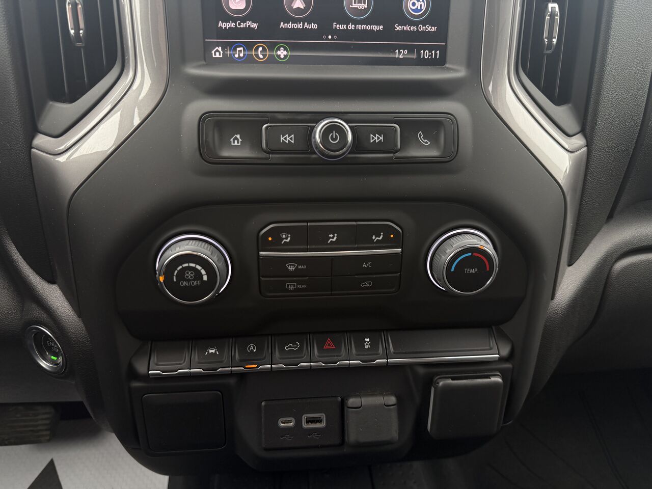 2022 Chevrolet Silverado 1500 - Image 3