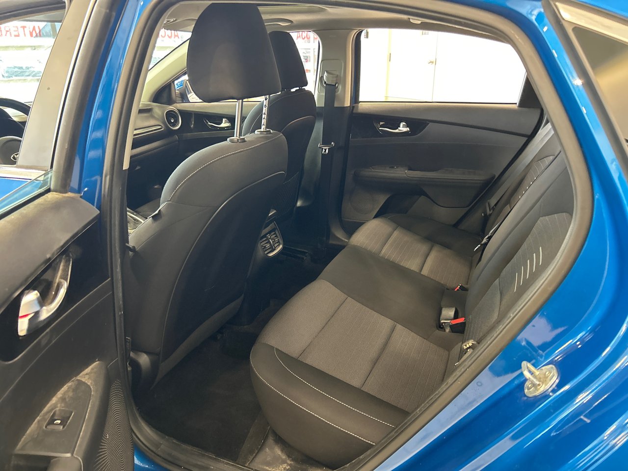 2021 Kia Forte - Image 17