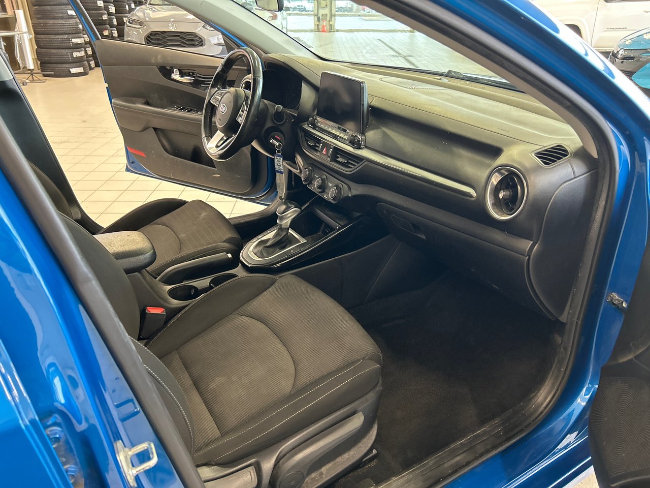 2021 Kia Forte - Image 21
