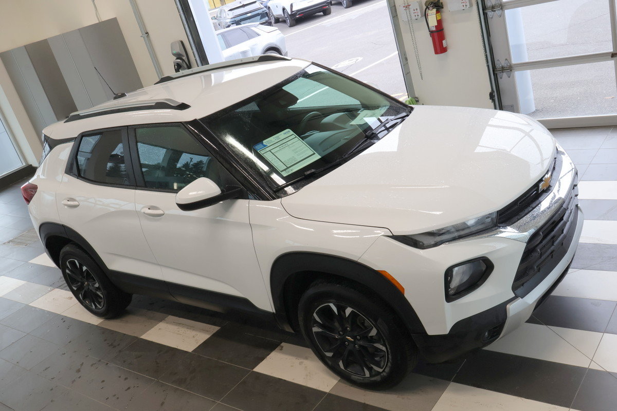 2022 Chevrolet Trailblazer - Image 13