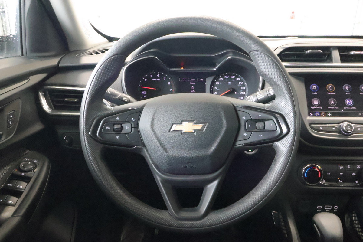 2022 Chevrolet Trailblazer - Image 14