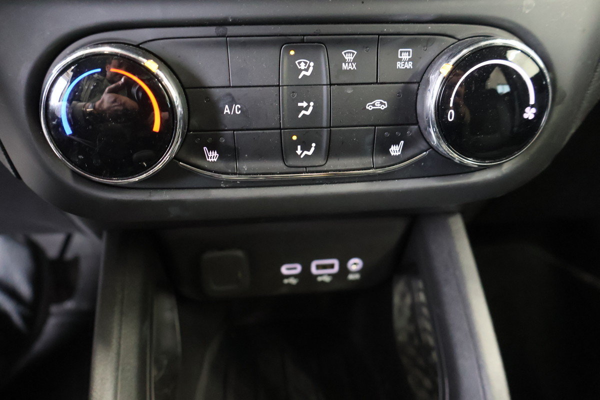 2022 Chevrolet Trailblazer - Image 18