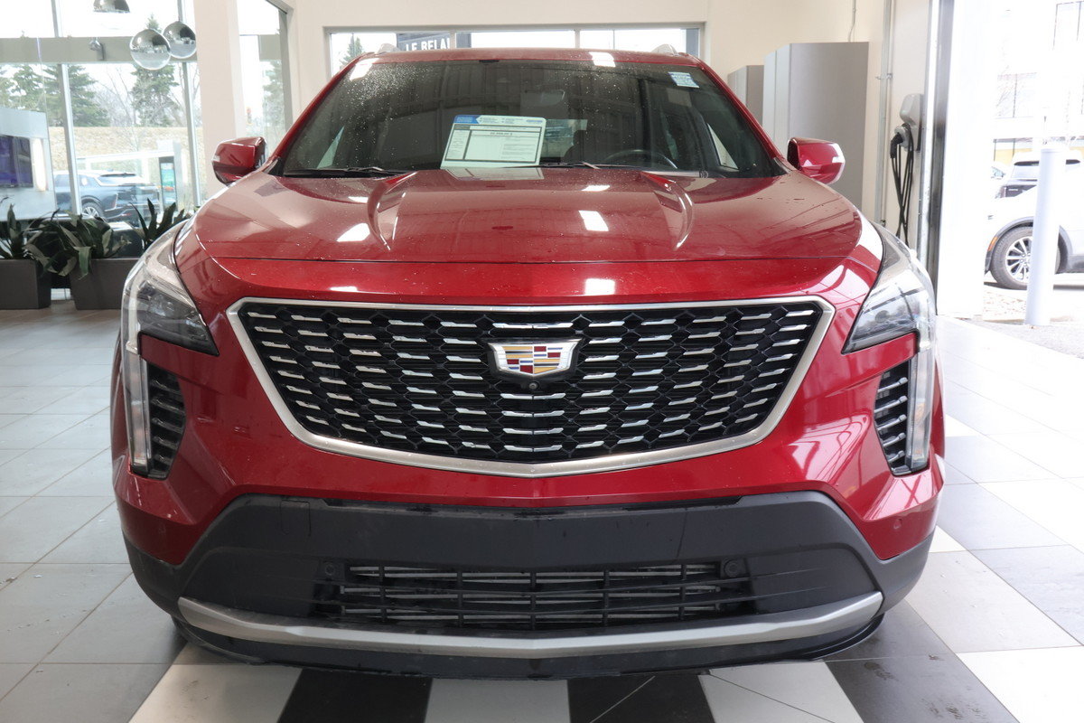 2022 Cadillac XT4 - Image 12