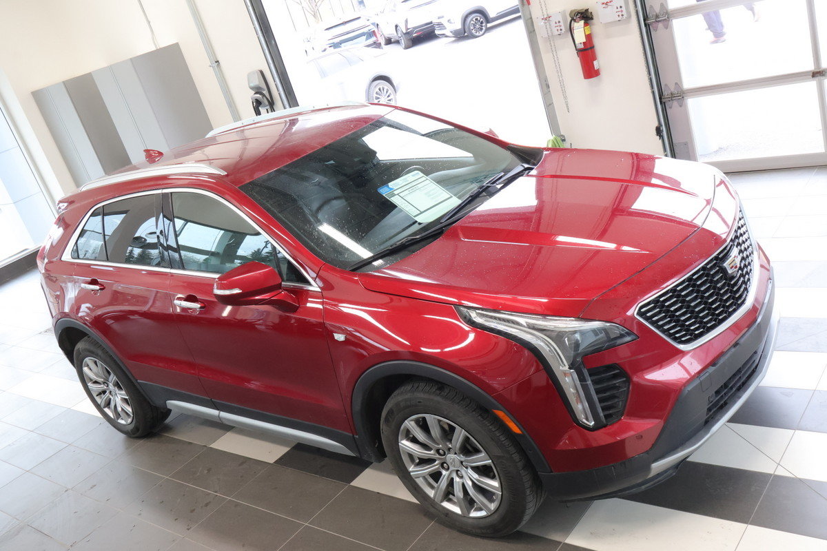 2022 Cadillac XT4 - Image 13