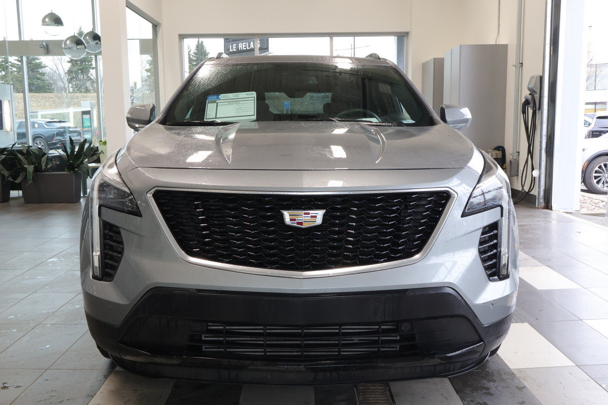 2023 Cadillac XT4 - Image 13