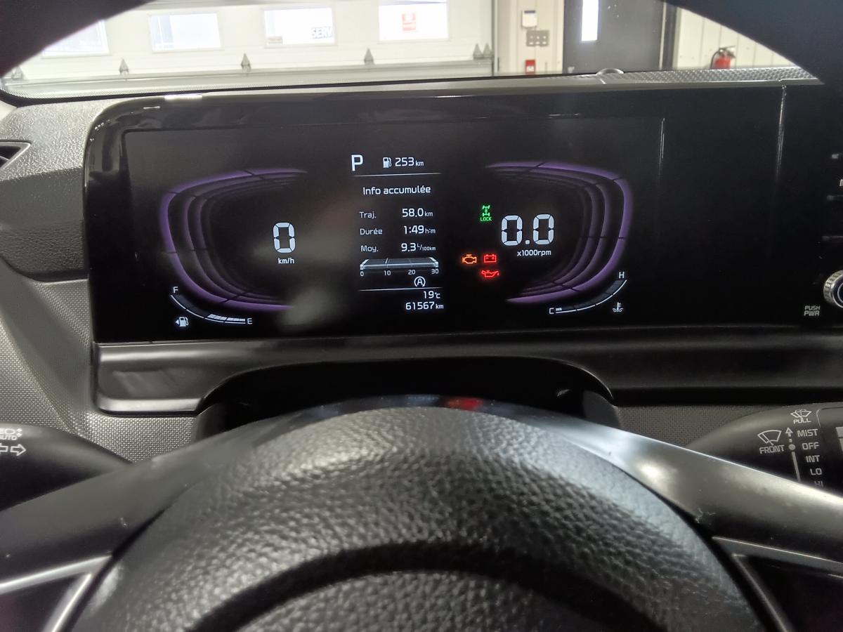 2024 Kia Seltos - Image 16