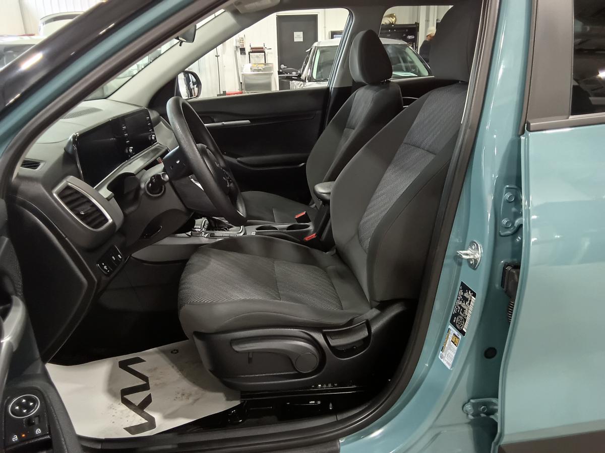 2024 Kia Seltos - Image 21