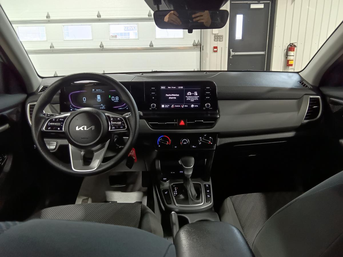 2024 Kia Seltos - Image 22