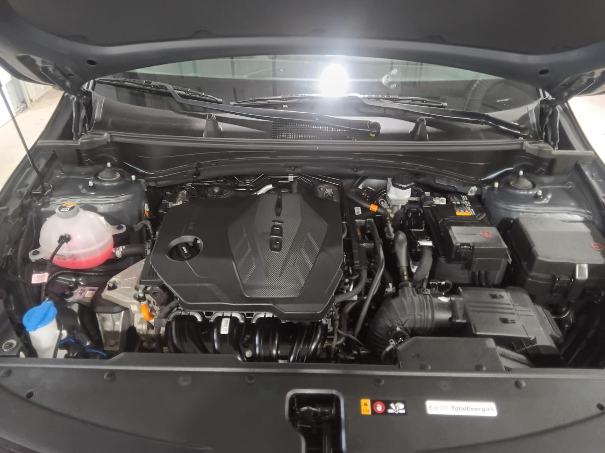 2024 Kia Sportage - Image 7