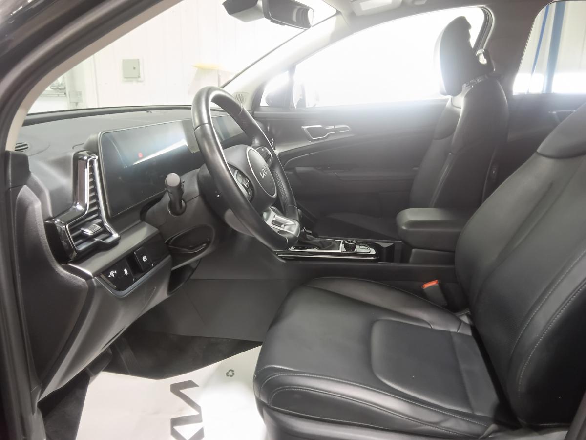 2024 Kia Sportage - Image 14