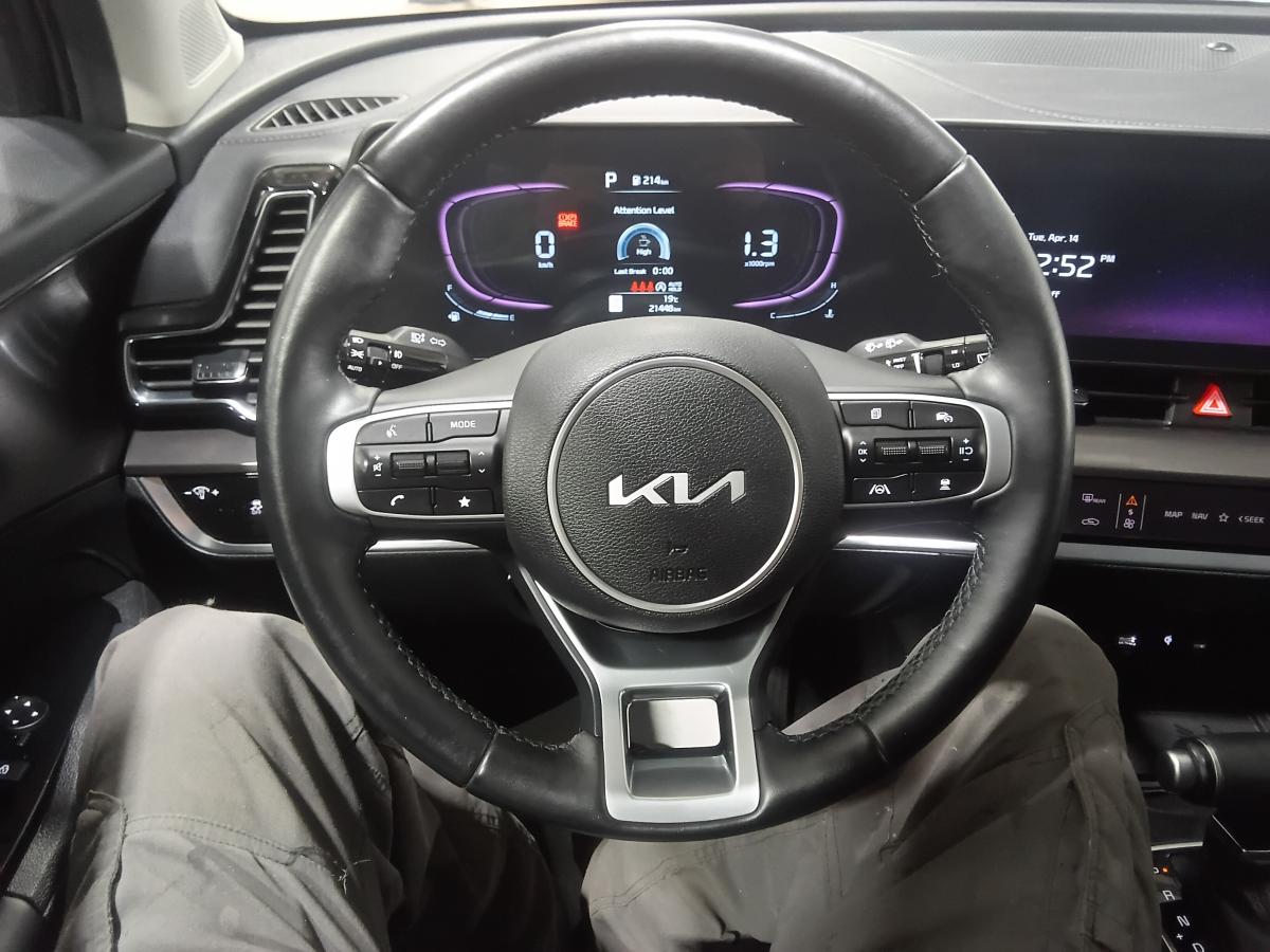 2024 Kia Sportage - Image 15