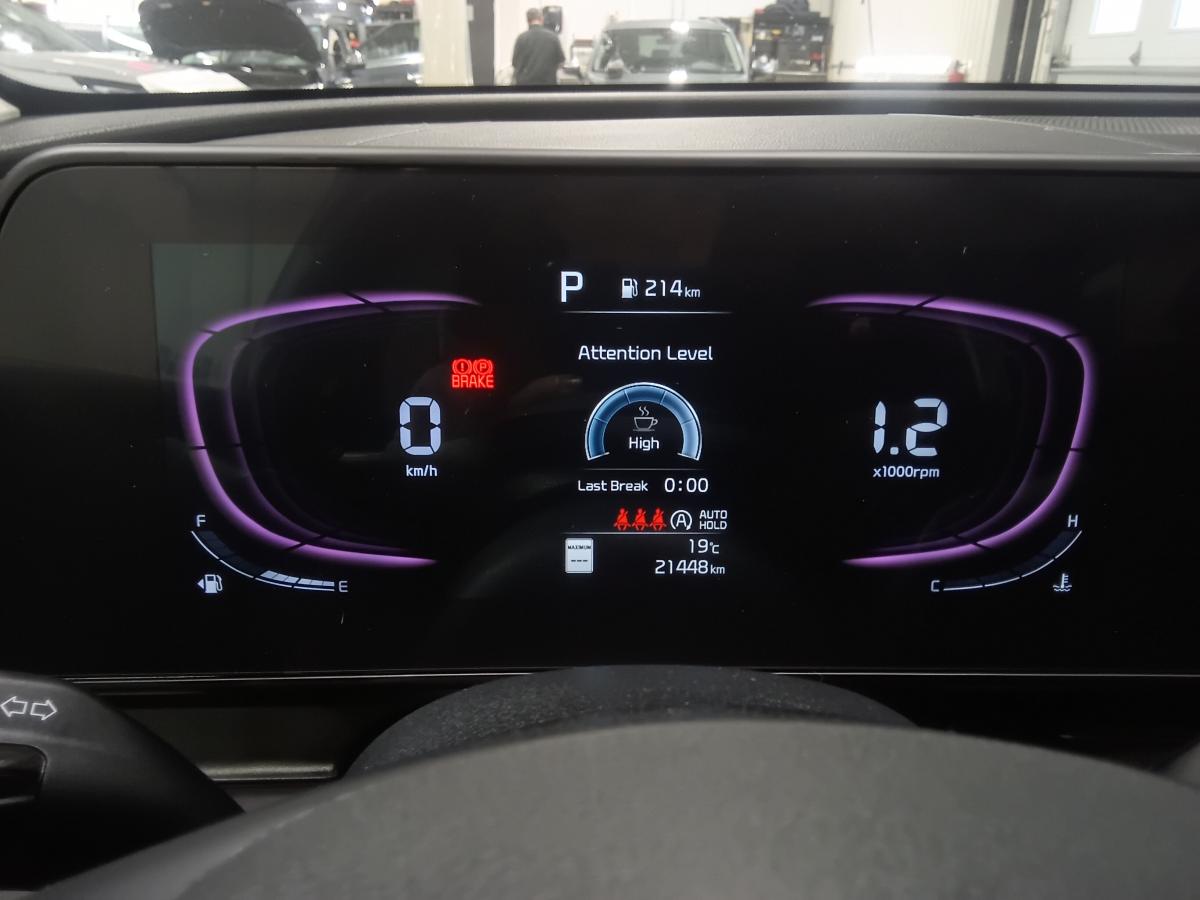 2024 Kia Sportage - Image 16