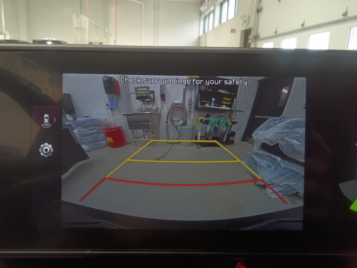 2024 Kia Sportage - Image 20