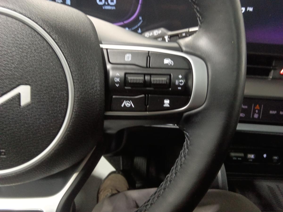 2024 Kia Sportage - Image 35