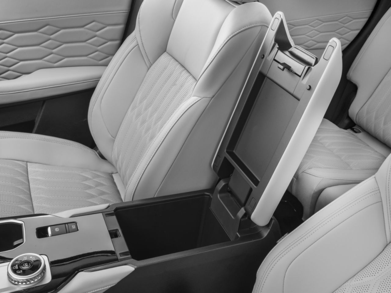 2026 MITSUBISHI OUTLANDER GT S-AWC - Image 6