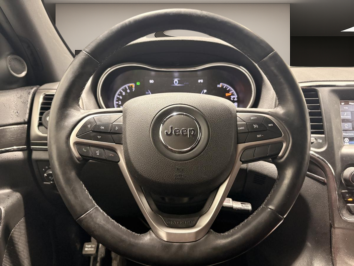 2018 Jeep Grand Cherokee - Image 13