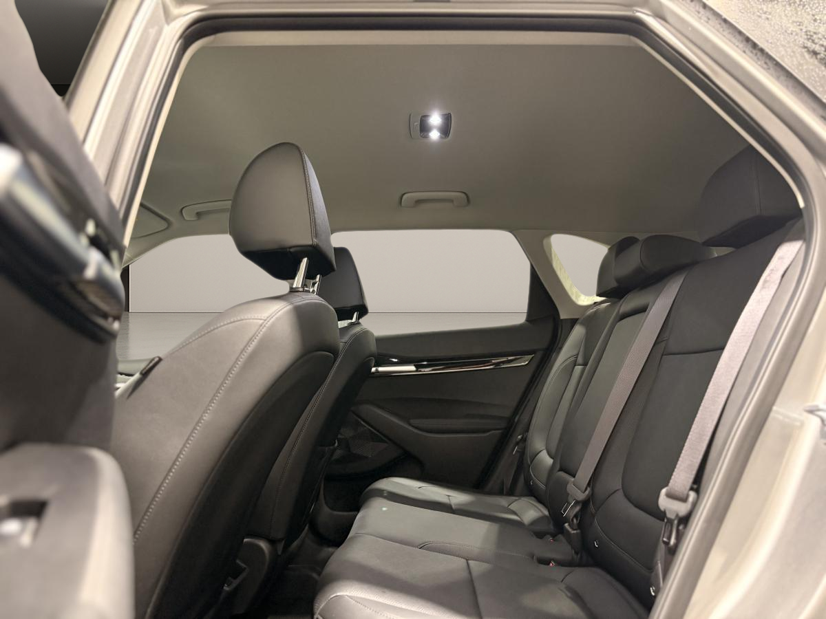 2024 Kia Seltos - Image 7