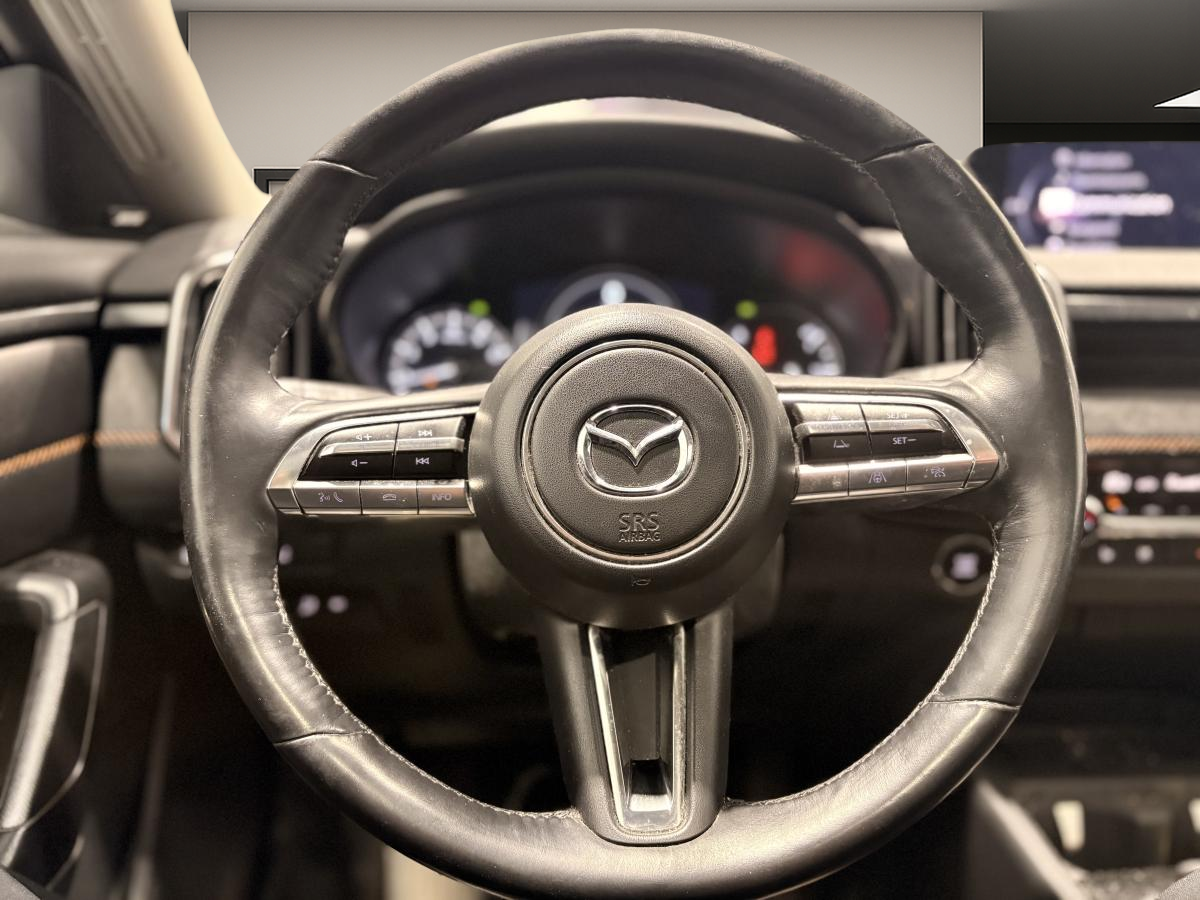 2024 Mazda CX-50 - Image 12