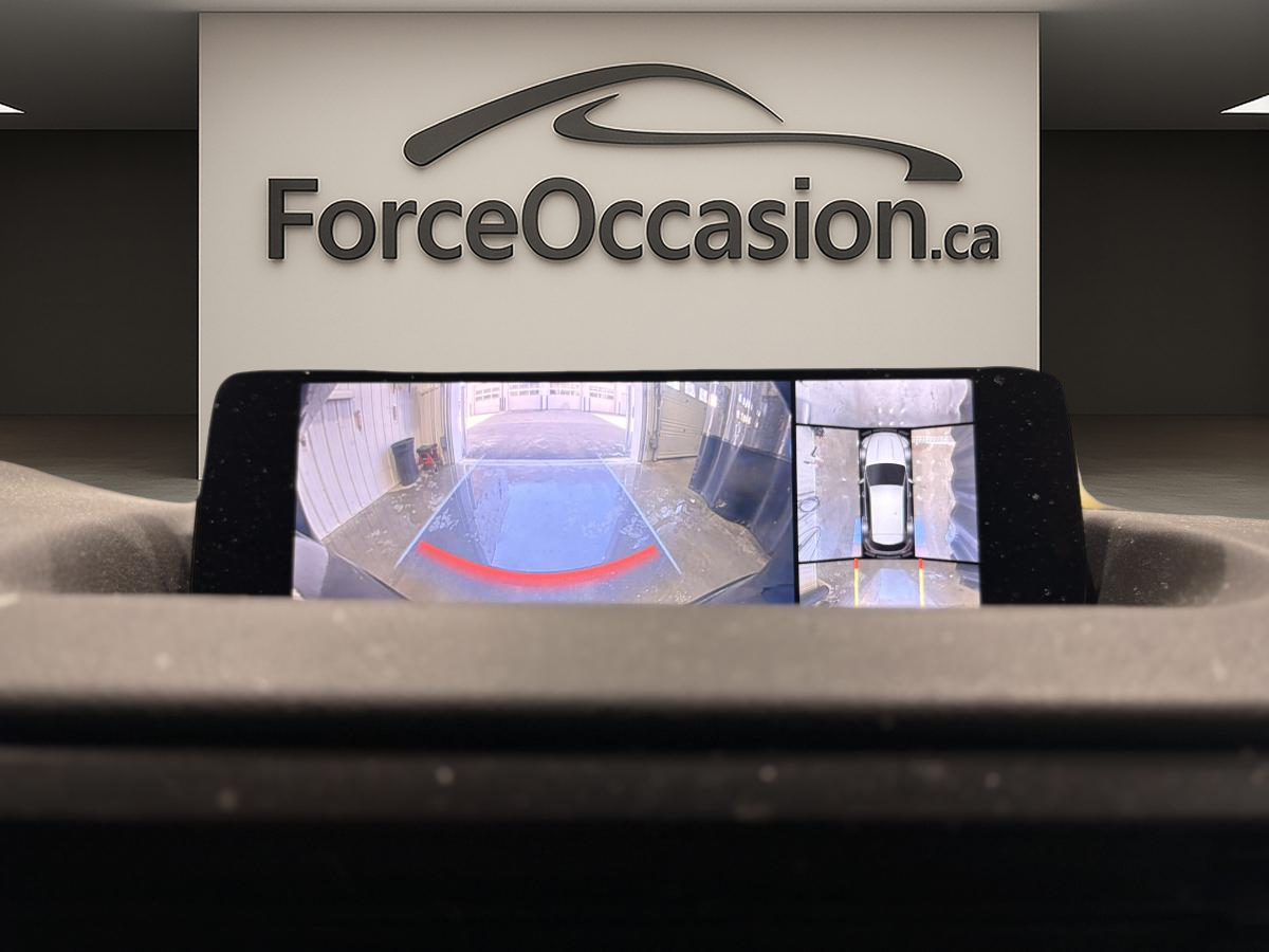 2024 Mazda CX-50 - Image 14