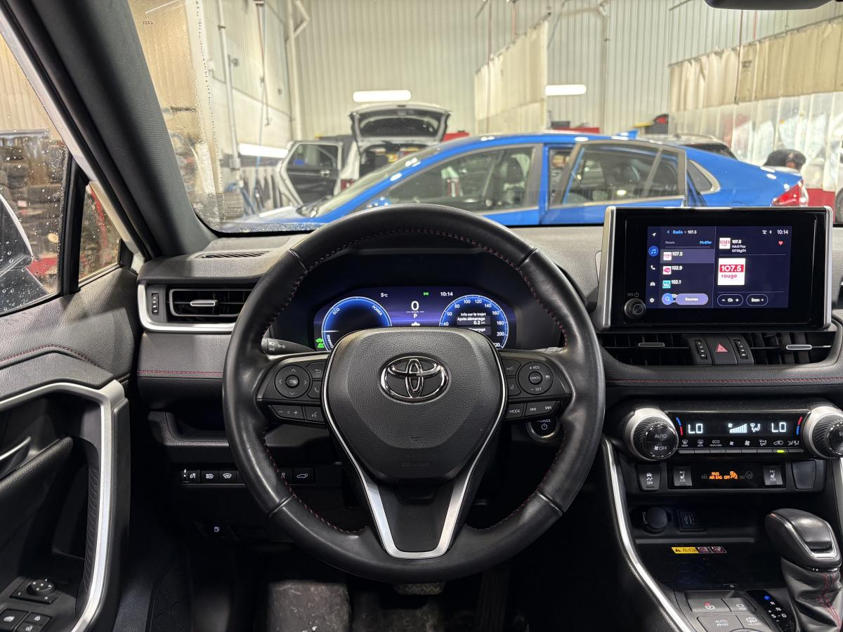 2023 Toyota RAV4 Prime - Image 8