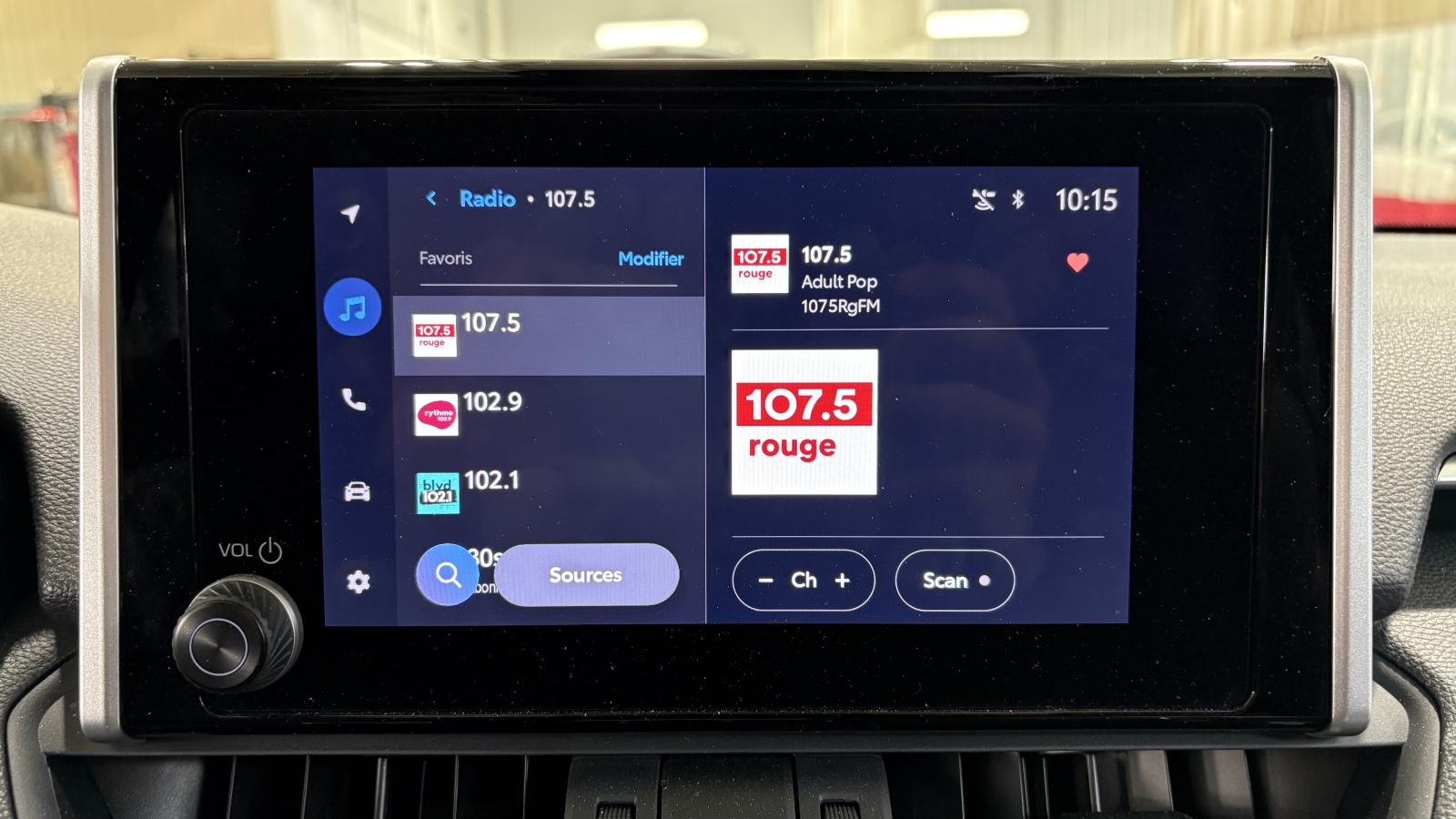 2023 Toyota RAV4 Prime - Image 28