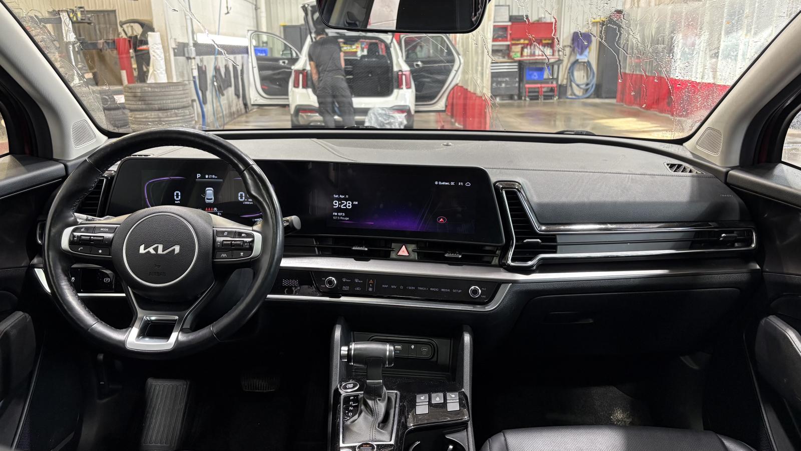 2023 Kia Sportage - Image 7