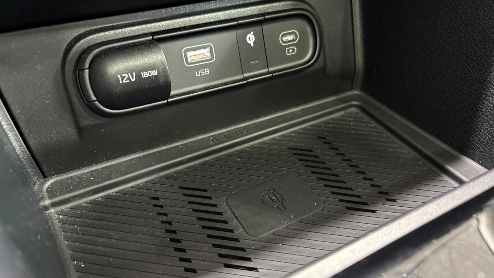 2023 Kia Sportage - Image 31