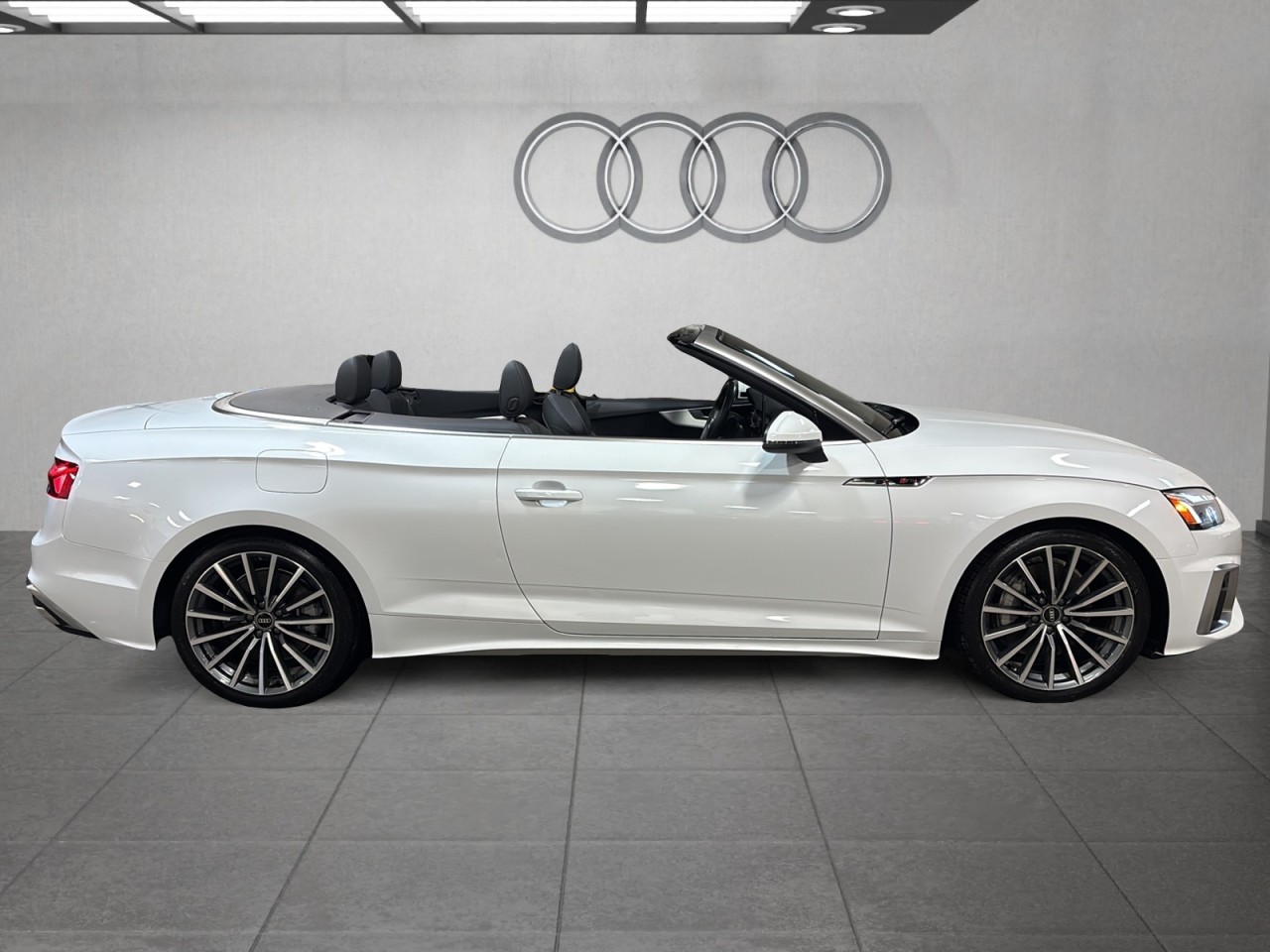 2022 Audi A5 cabriolet - Image 5