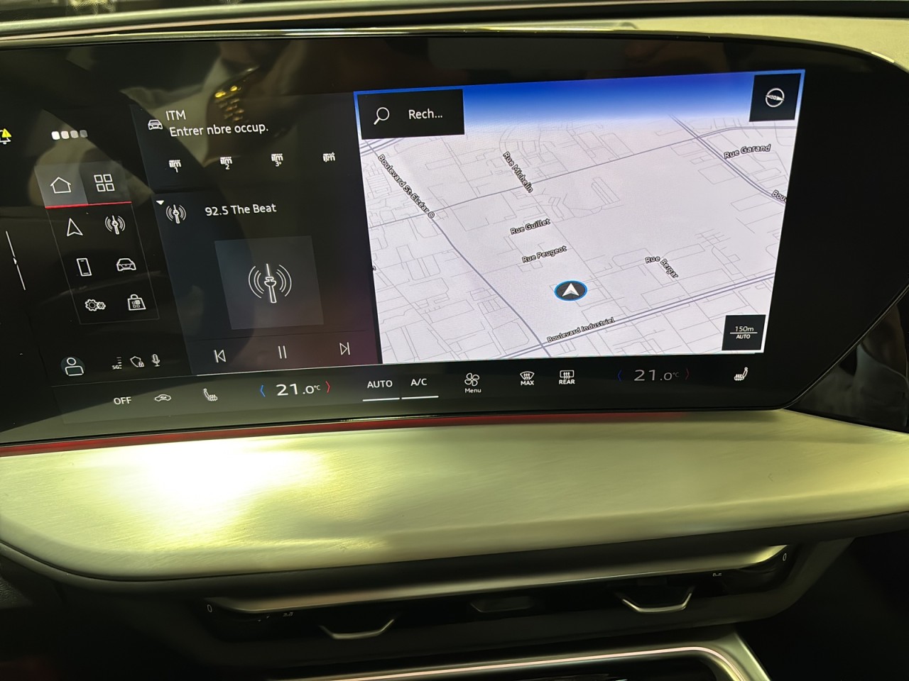 2025 Audi Q5 - Image 14