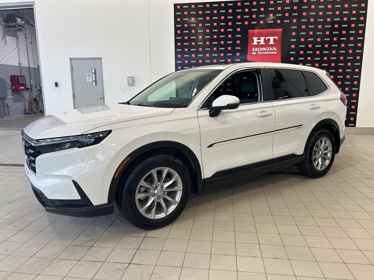 2023 Honda CR-V - Image 8