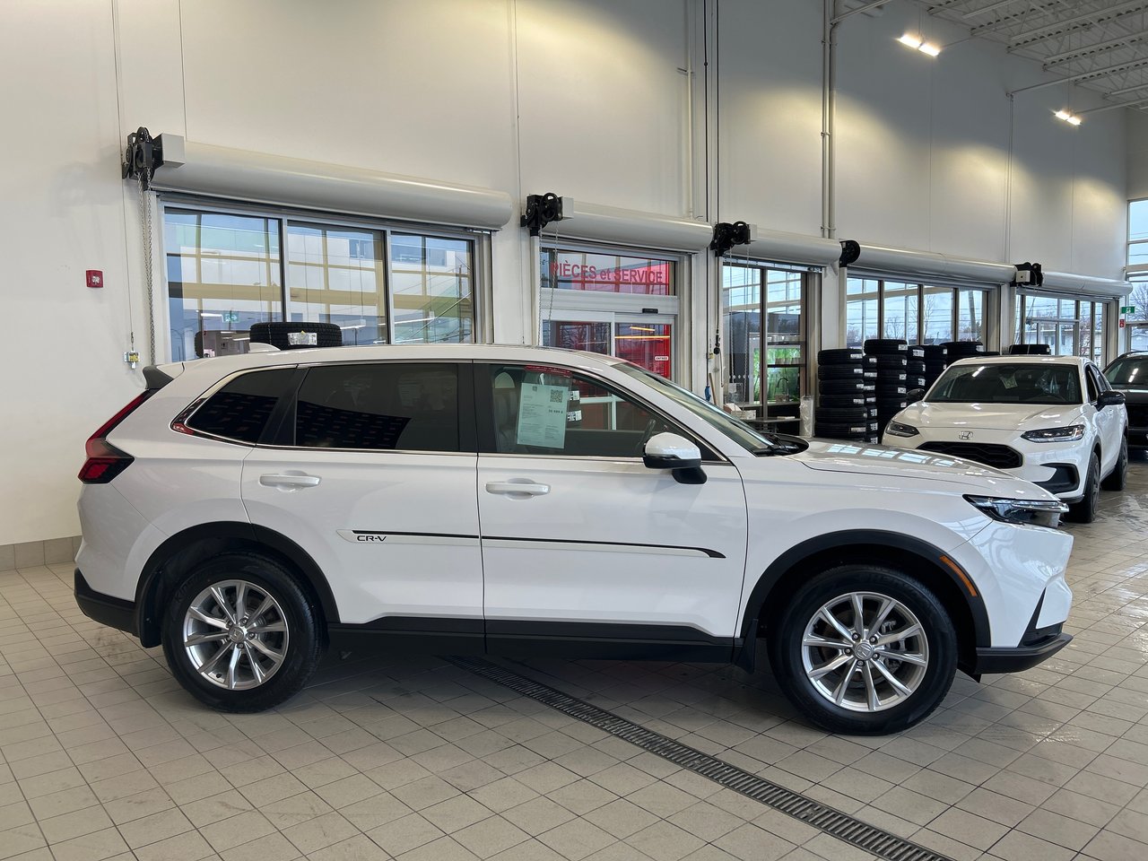 2023 Honda CR-V - Image 11