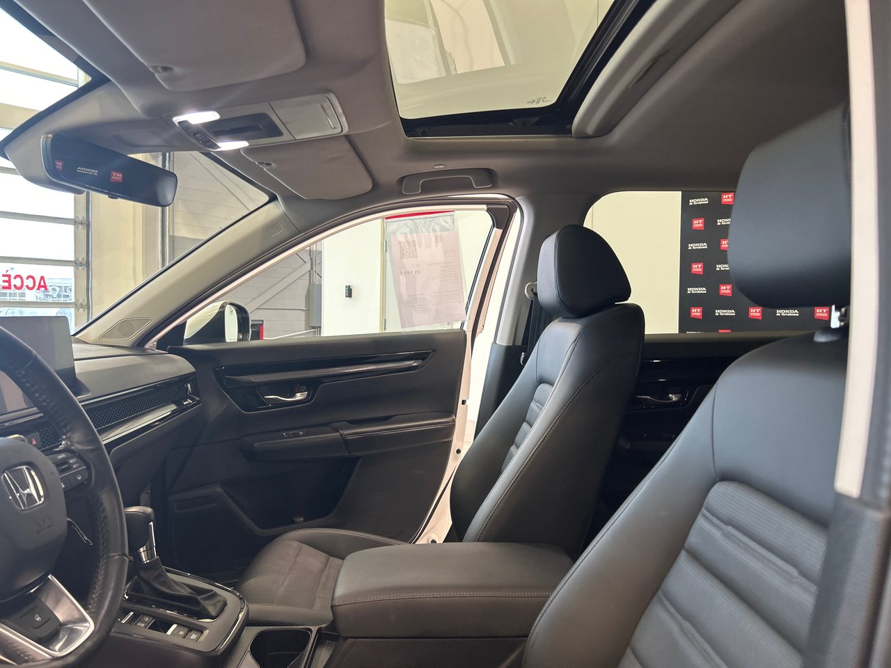 2023 Honda CR-V - Image 27